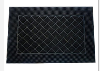 <!DOCTYPE html>
<html>
<head>
</head>
<body>
<p>rubber pin mat</p>
</body>
</html>